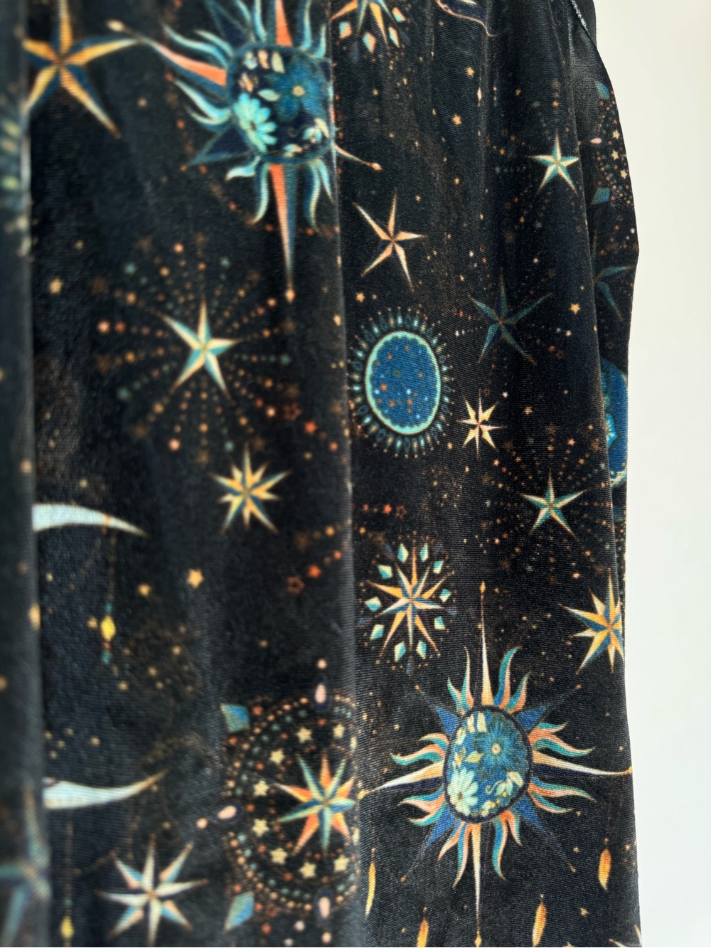 Farm Rio Dress - Picture 8 of 9